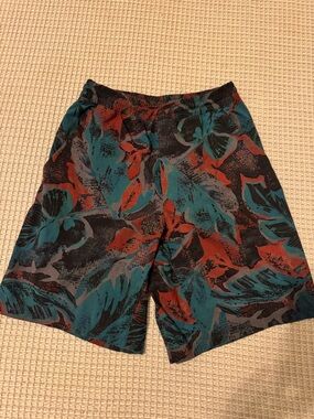 Lululemon Men's Tropical Print Athletic Shorts in Teal & Rust